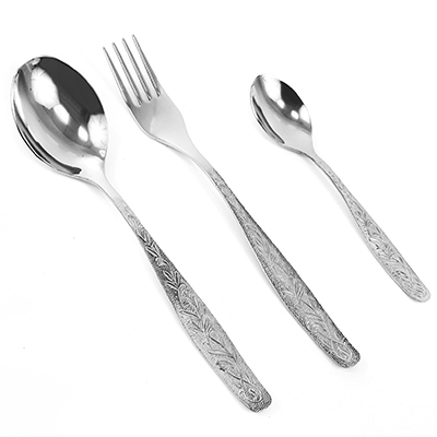 Набор столовых приборов "Уралочка" 18 предметов: вилка столовая - 6шт, ложка столовая - 6шт, ложка чайная - 6шт, нержавеющая сталь 18/10, 18/0, ГОСТ Р 51687-2000, 2мм, картонная коробка (Россия)