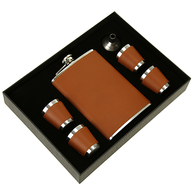 Набор подарочный мужской 6 предметов: фляга 250мл 9,5х2см h15см, стопка 30мл д3,7см h4см - 4 штуки, воронка, нержавеющая сталь в оплетке из кожзама, коричневый, в подарочной коробке (Китай)