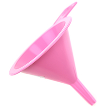 Воронка пластмассовая Садовник д11,4см, розовый, ГОСТ Р 50962-96