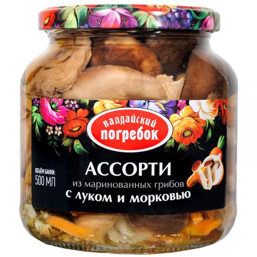 Ассорти Валдайский погребок из маринованных грибов с луком и морковью, 500 мл