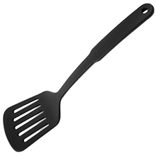 Лопатка кулинарная Гурман с прорезями пластмассовая для тефлоновой посуды черный 32см