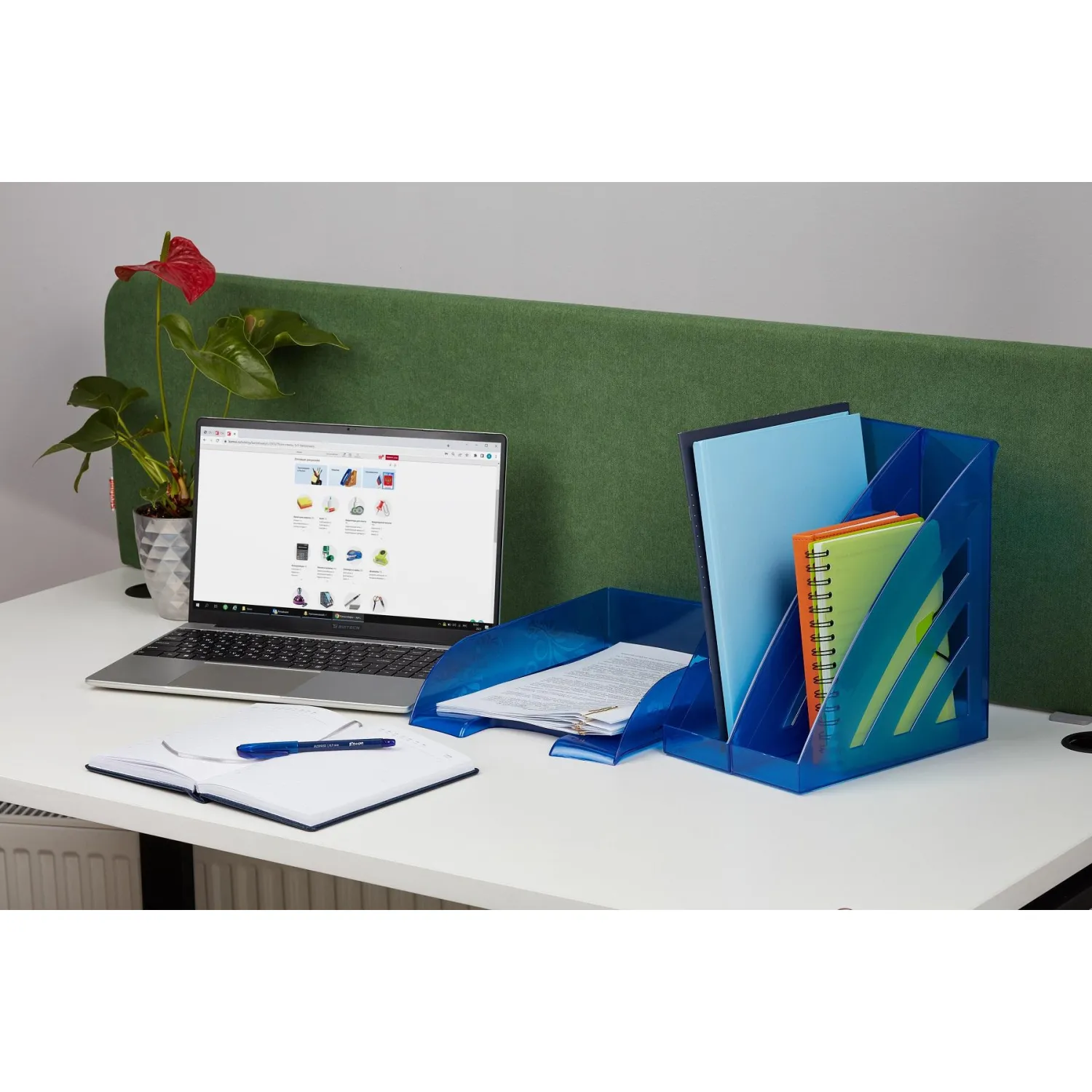 Вертикальный накопитель Attache City 90мм прозр. Синий